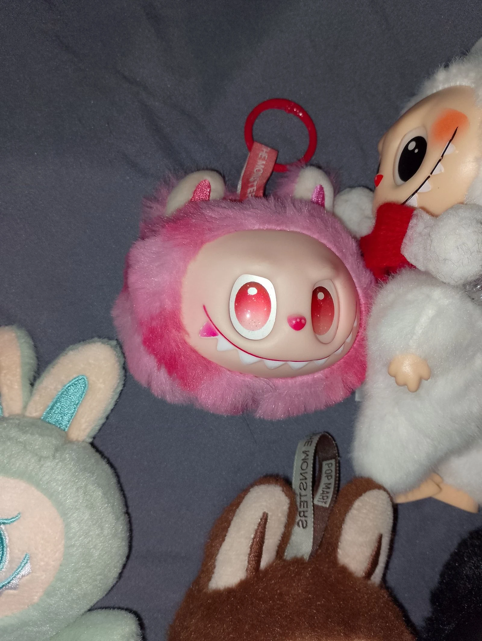 Labubu em chaveiro, peluches diferentes – photo 5